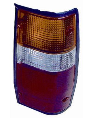 FANALE POST DX CON NERA T�V MITSUBISHI P/U L200 (K3T/K2T/K1T/K0T) 1987 1992