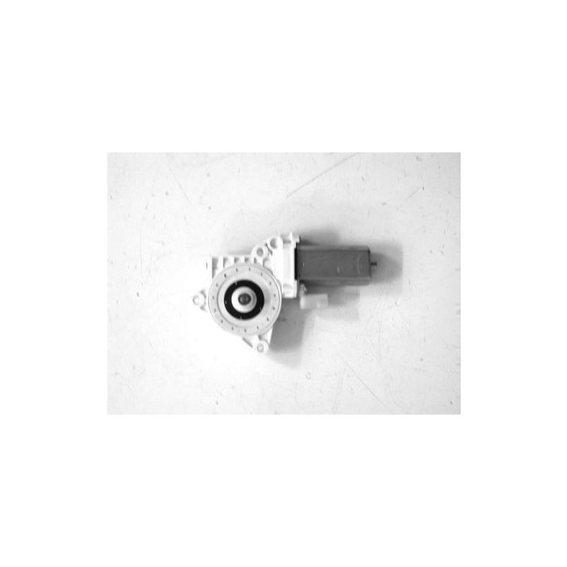 MOTORIDUTTORE ALZACRISTRALLO ANT SX 2 3 BMW SERIES 1 3/5D (E81/E87) 2004 2011 OEM 67626927027