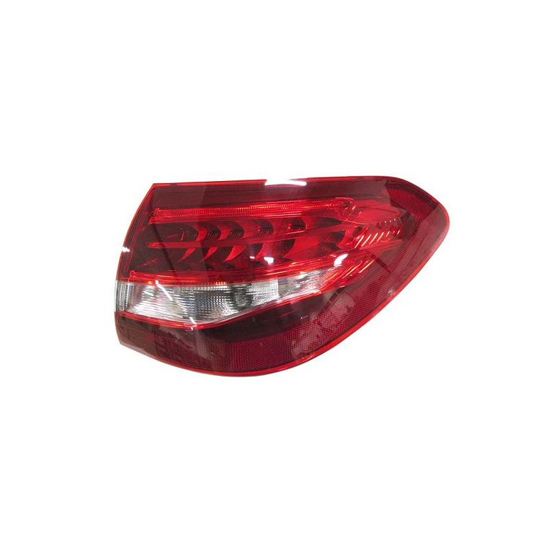 FANALE POST DX CON LED ESTERNO MERCEDES-BENZ C CLASS SDN/S W (W205) 2014 2018 OEM A2059060657